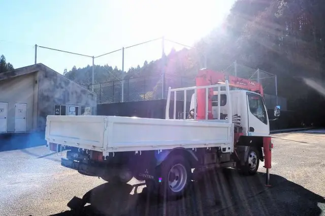 三菱 キャンター KK-FE73EC(2WD)の写真5
