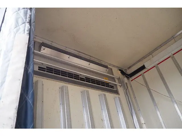 いすゞ エルフ TQG-NPR85AN(2WD)の写真13