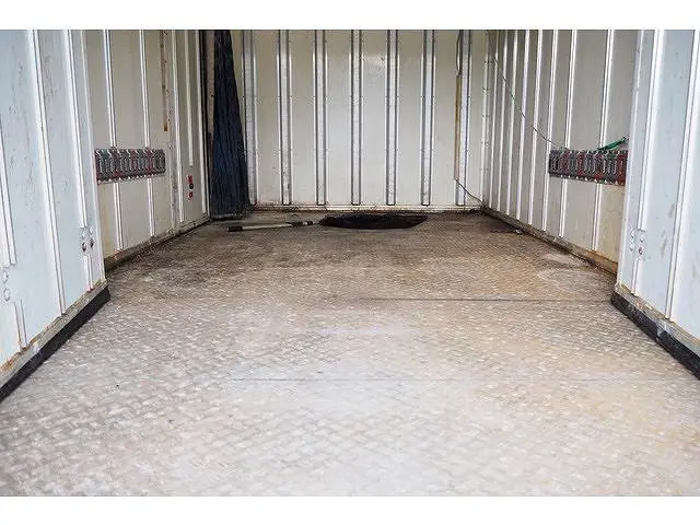 いすゞ エルフ TQG-NPR85AN(2WD)の写真17