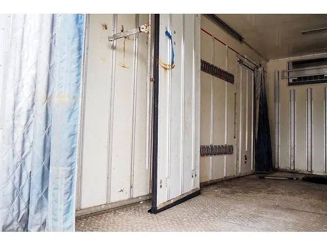 いすゞ エルフ TQG-NPR85AN(2WD)の写真19