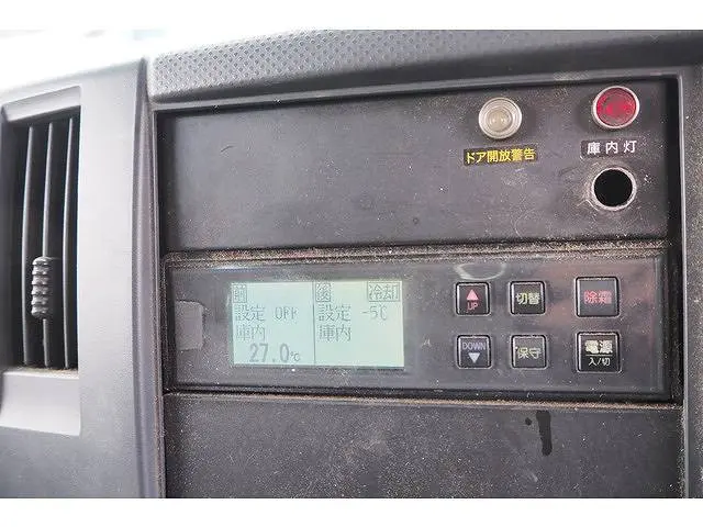 いすゞ エルフ TQG-NPR85AN(2WD)の写真42