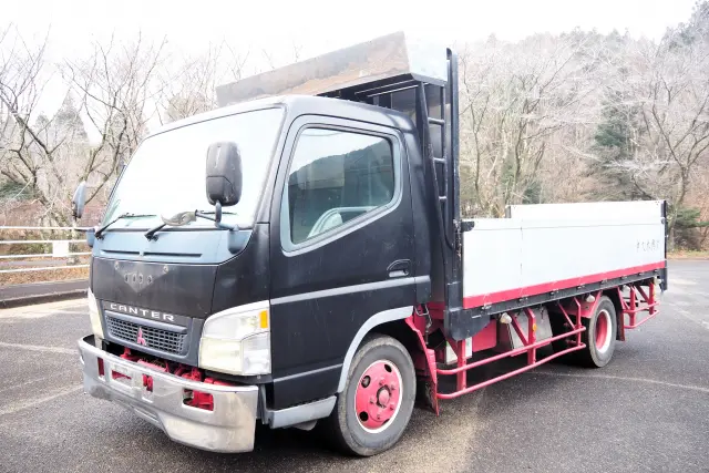 三菱 キャンター PA-FE82DE(2WD)の写真1