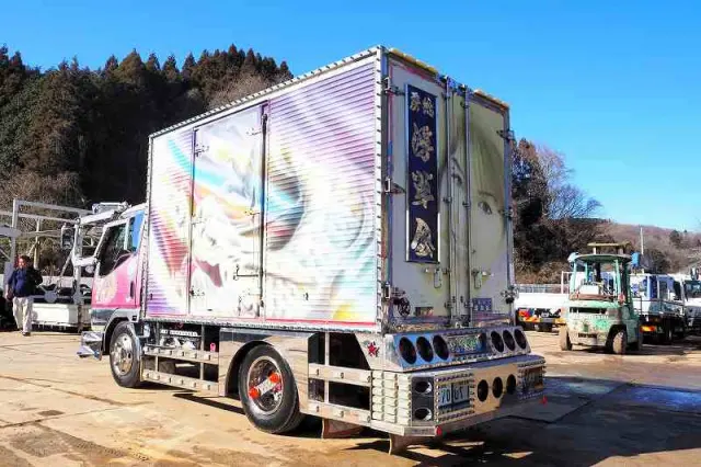 三菱 キャンター KK-FE52EB(2WD)の写真3