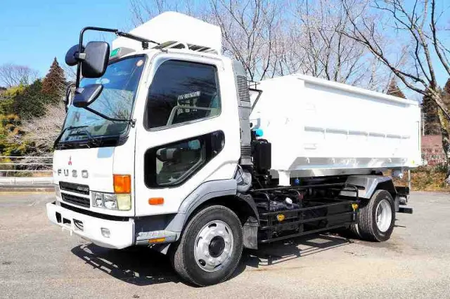 三菱 ファイター KK-FK71HEY(2WD)の写真1