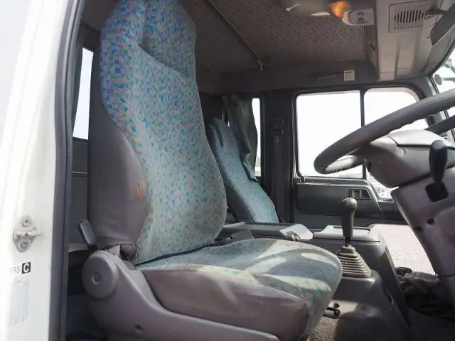 日野 レンジャー KK-FD1JLDA(2WD)の写真42