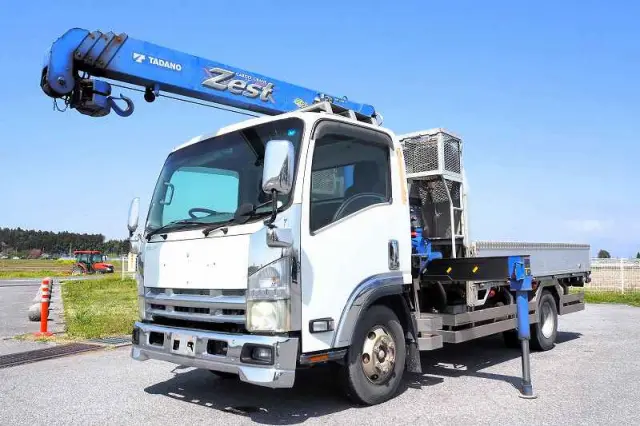 いすゞ エルフ PKG-NPR75N(2WD)の写真1