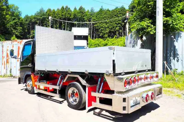 三菱 キャンター TKG-FBA20(2WD)の写真3