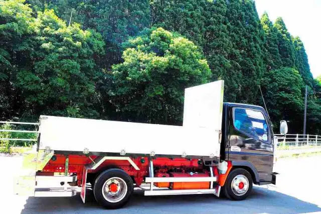 三菱 キャンター TKG-FBA20(2WD)の写真6