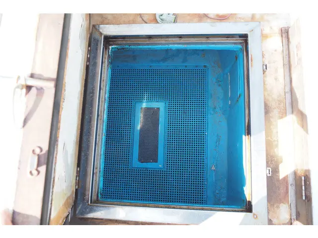 日野 デュトロ TDG-XZU710M(2WD)の写真9