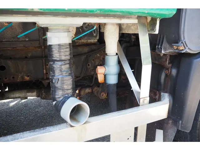 日野 デュトロ TDG-XZU710M(2WD)の写真27