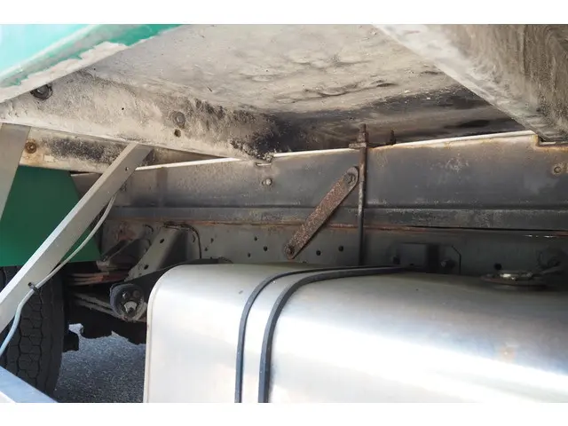 日野 デュトロ TDG-XZU710M(2WD)の写真31