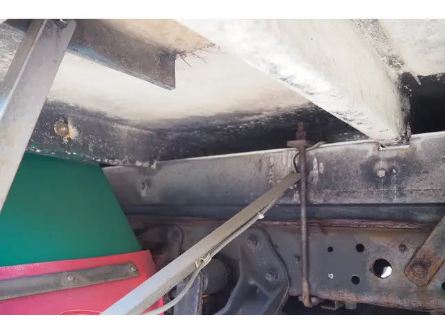 日野 デュトロ TDG-XZU710M(2WD)の写真39