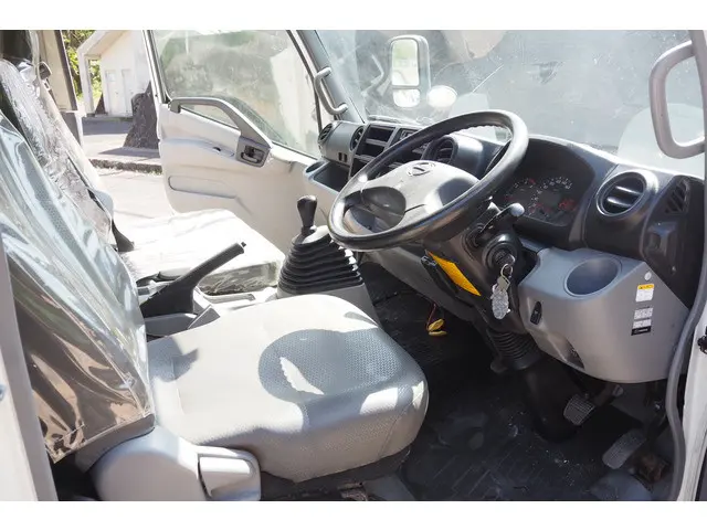 日野 デュトロ TDG-XZU710M(2WD)の写真48