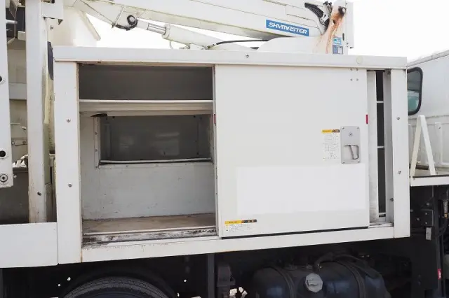 いすゞ エルフ TPG-NKR85AN(2WD)の写真17