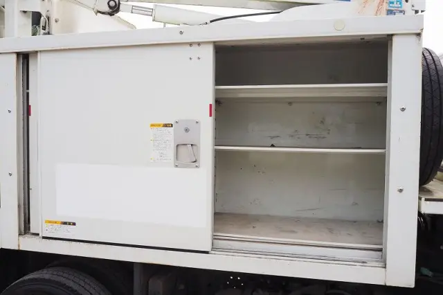 いすゞ エルフ TPG-NKR85AN(2WD)の写真18