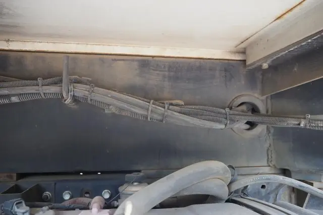 いすゞ エルフ TPG-NKR85AN(2WD)の写真32