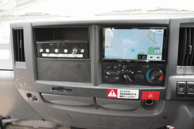 いすゞ エルフ TPG-NKR85AN(2WD)の写真50