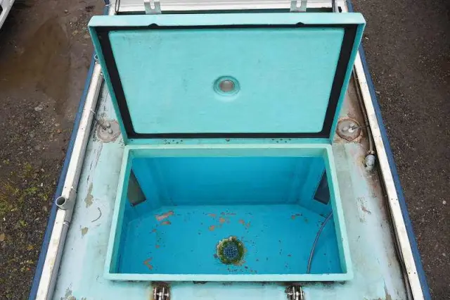 いすゞ エルフ BKG-NMR85AN(2WD)の写真15