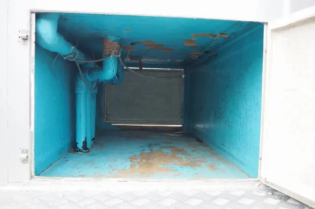 いすゞ エルフ BKG-NMR85AN(2WD)の写真17