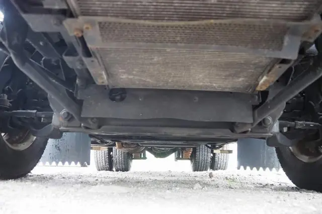 いすゞ エルフ BKG-NMR85AN(2WD)の写真38