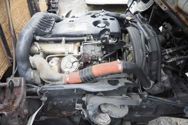 いすゞ エルフ BKG-NMR85AN(2WD)の写真40