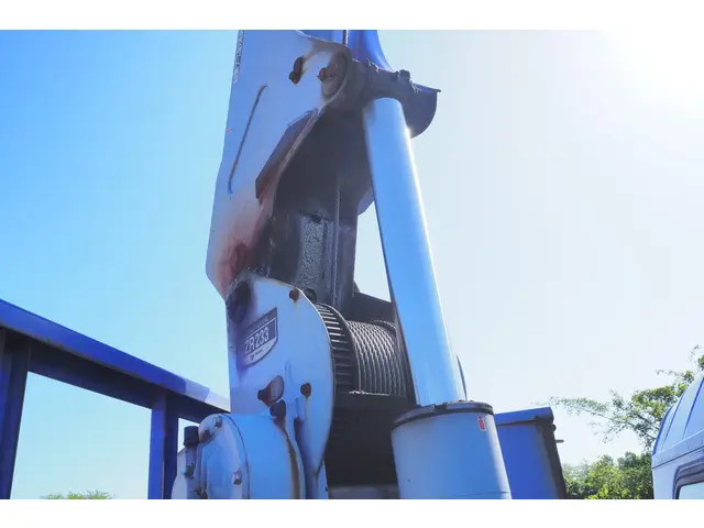 三菱 キャンター PDG-FE83DY(2WD)の写真12