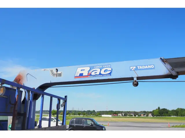 三菱 キャンター PDG-FE83DY(2WD)の写真16