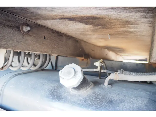 三菱 キャンター PDG-FE83DY(2WD)の写真26