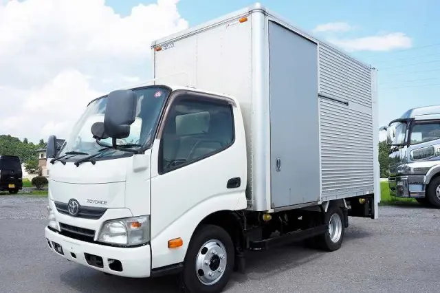 トヨタ トヨエース TKG-XZC605(2WD)の写真1