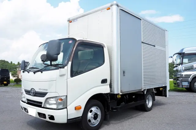 トヨタ トヨエース TKG-XZC605(2WD)の写真1
