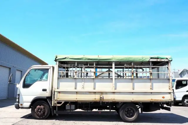 日産 アトラス PB-APR81AR(2WD)の写真2