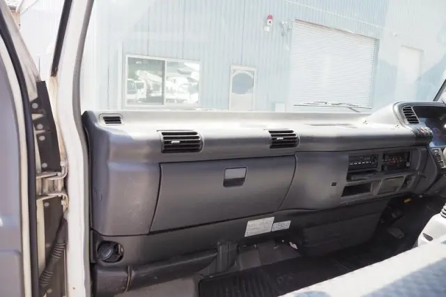 日産 アトラス PB-APR81AR(2WD)の写真43