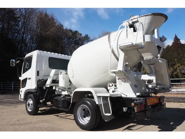 日野 レンジャー BDG-FC7JCWA(2WD)の写真3