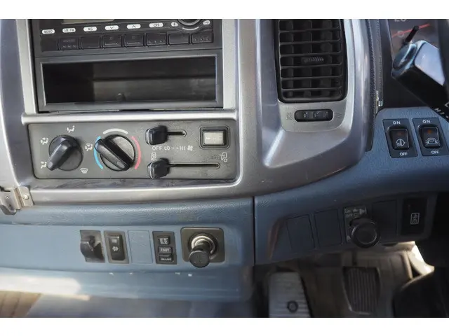 日野 レンジャー BDG-FC7JCWA(2WD)の写真42