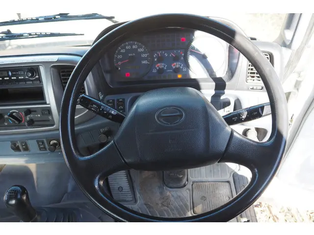 日野 レンジャー BDG-FC7JCWA(2WD)の写真43