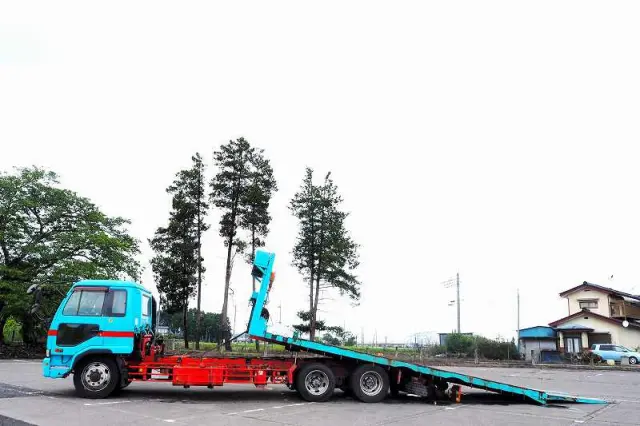 UD コンドル PK-PW37A(6x4)の写真2