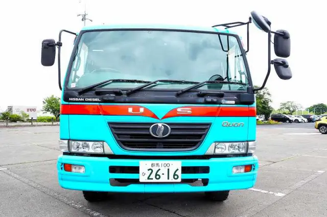UD コンドル PK-PW37A(6x4)の写真8