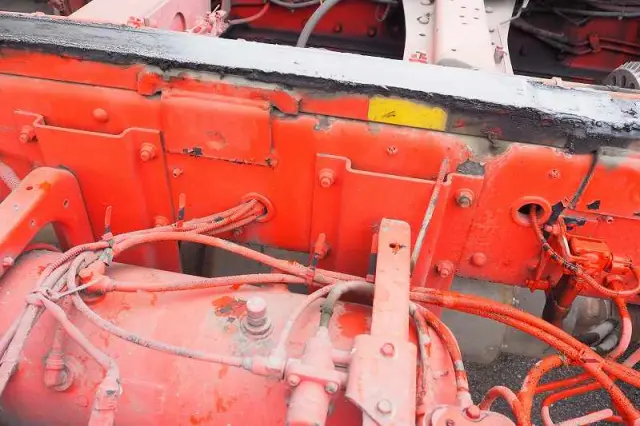 UD コンドル PK-PW37A(6x4)の写真14