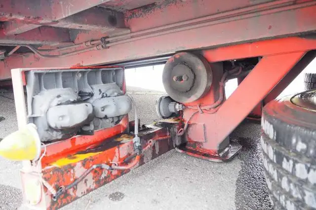 UD コンドル PK-PW37A(6x4)の写真16