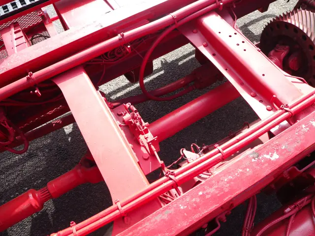 ＵＤ コンドル PK-PW37A(6x4)の写真21