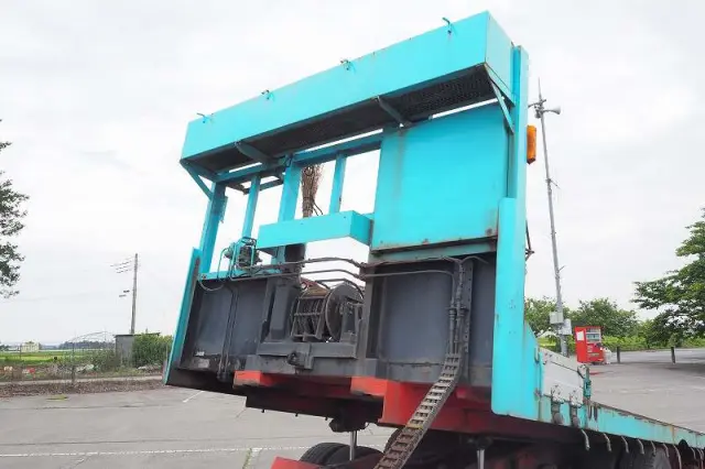 UD コンドル PK-PW37A(6x4)の写真25