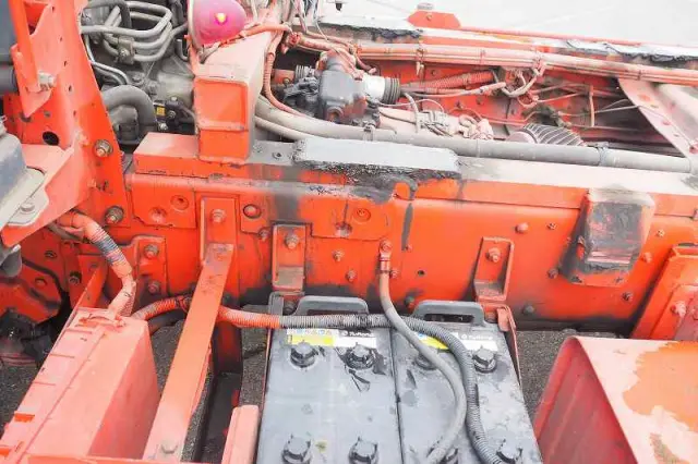 UD コンドル PK-PW37A(6x4)の写真26