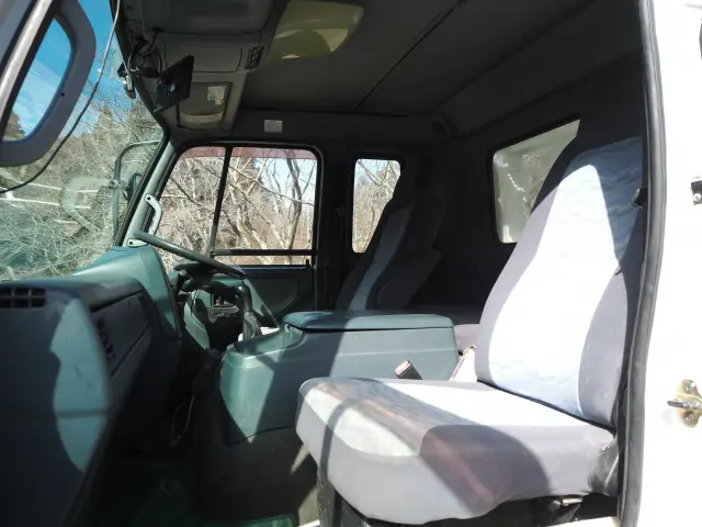 ＵＤ コンドル PK-PW37A(6x4)の写真45