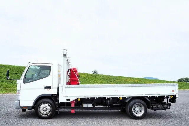 三菱 キャンター SKG-FEB80(2WD)の写真3