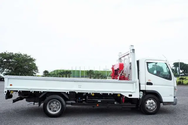 三菱 キャンター SKG-FEB80(2WD)の写真7
