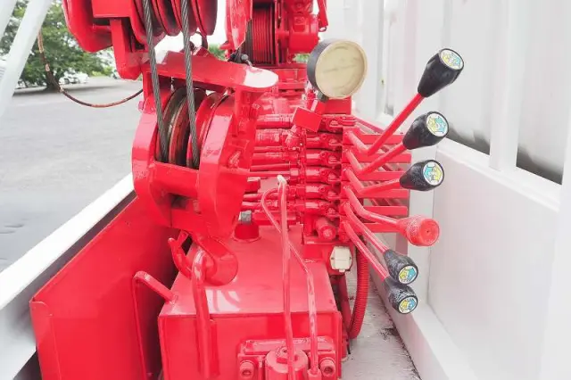 三菱 キャンター SKG-FEB80(2WD)の写真15