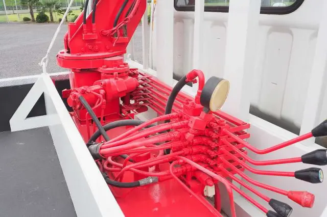 三菱 キャンター SKG-FEB80(2WD)の写真22