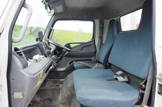 三菱 キャンター SKG-FEB80(2WD)の写真47