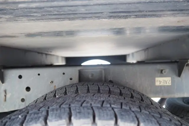 いすゞ エルフ BKG-NHR85AN(2WD)の写真24