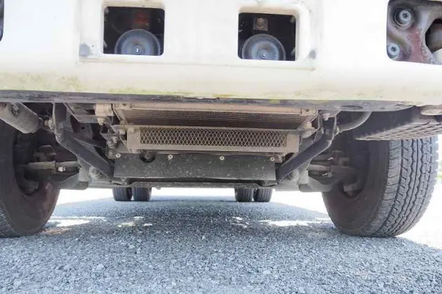 いすゞ エルフ BKG-NHR85AN(2WD)の写真32